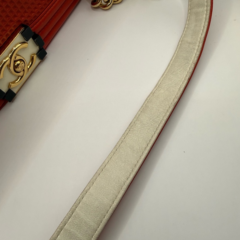 Chanel Bag - Picture 12 of 15